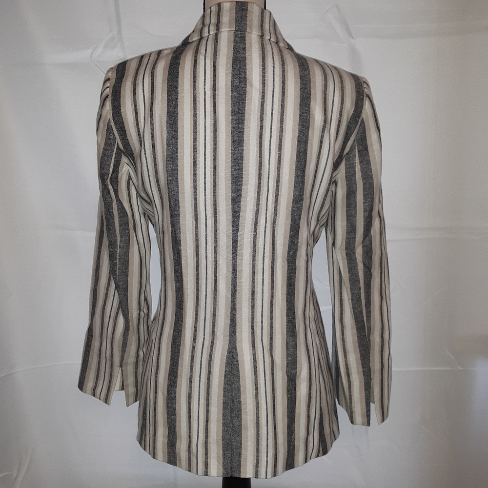 ATF Striped Linen Blazer. - Picture 5 of 9